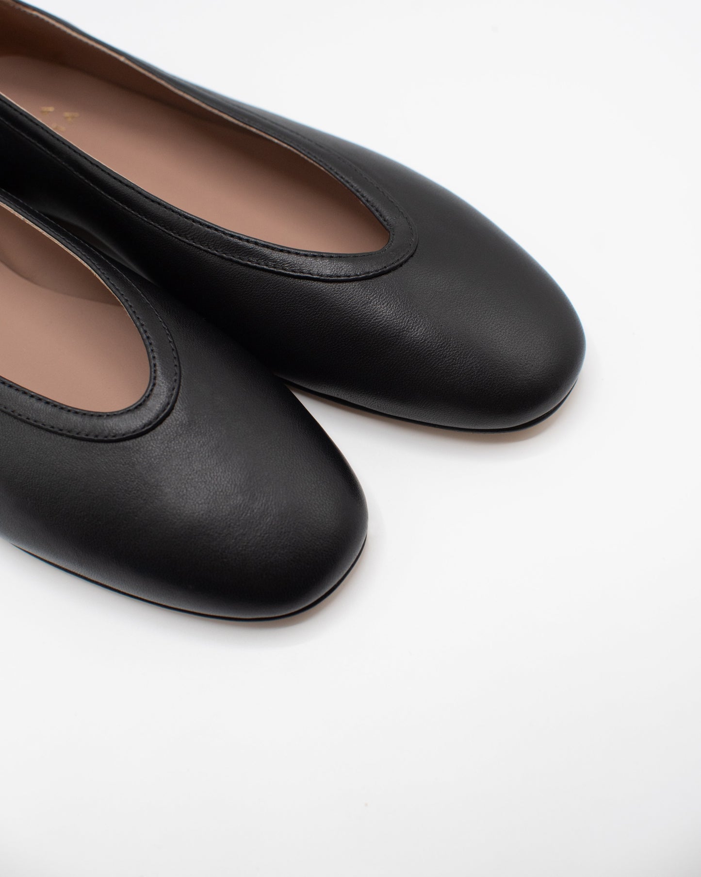 Dafne Leather Flats - Black